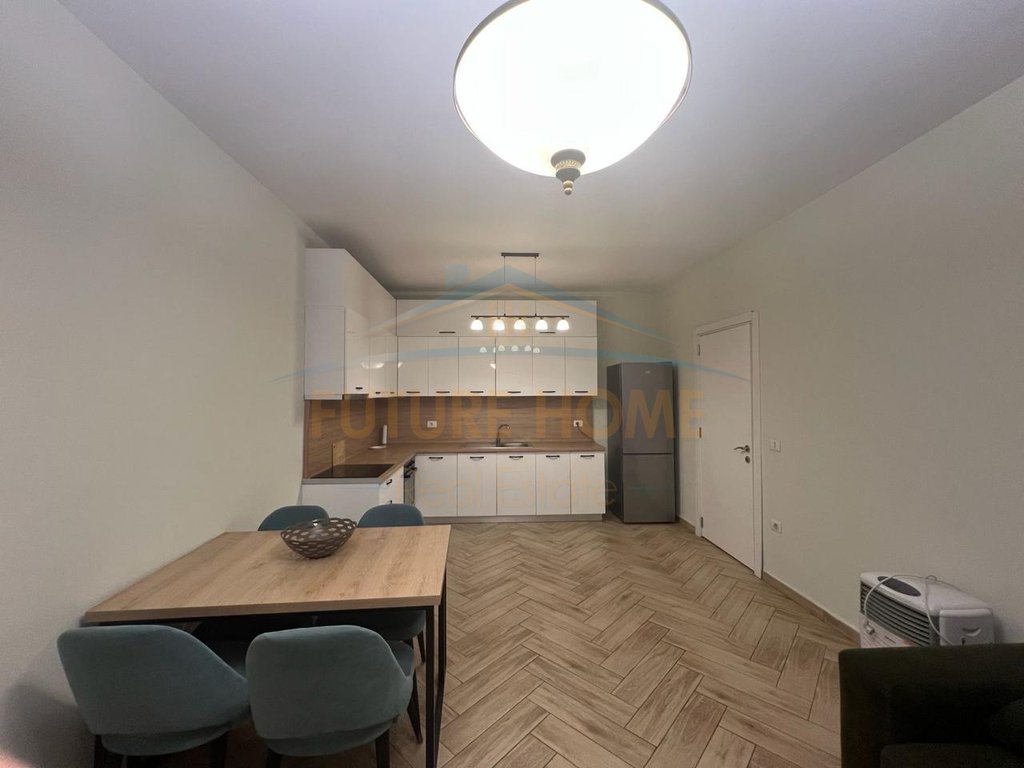 Apartament 1+1, Rruga e Dibres