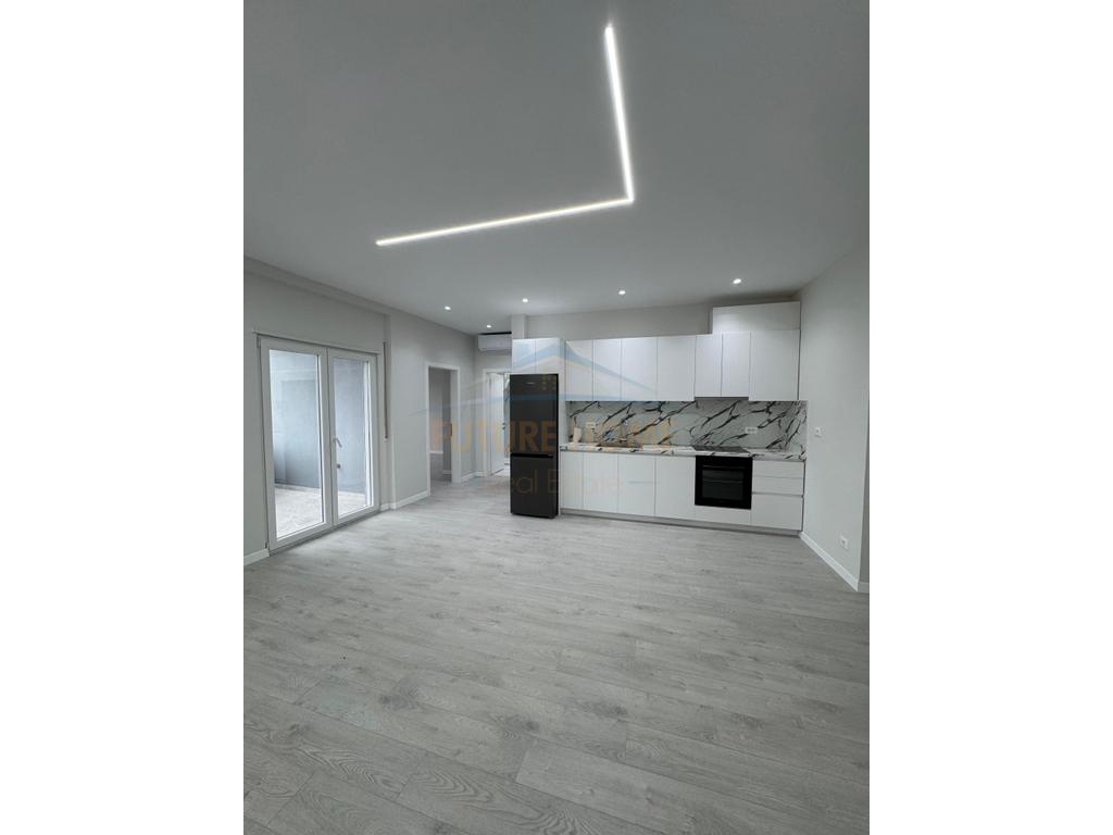 Apartament 2+1, Kodra e Priftit, Tirane