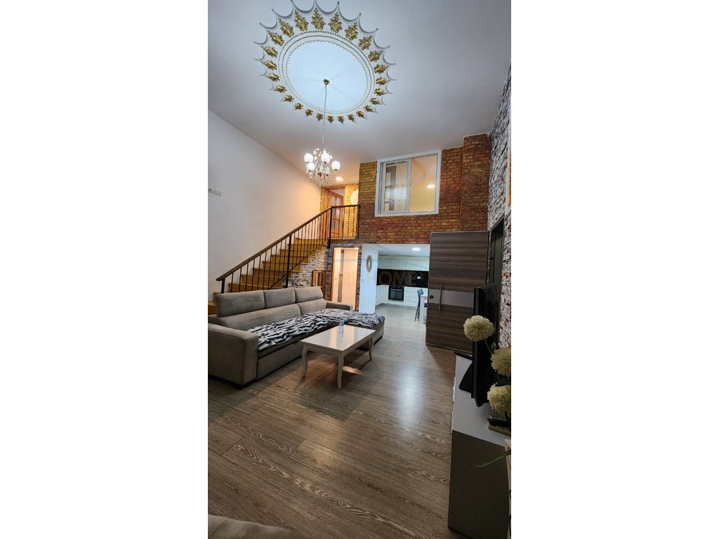 Duplex 2+1, Fresku , Tiranë.