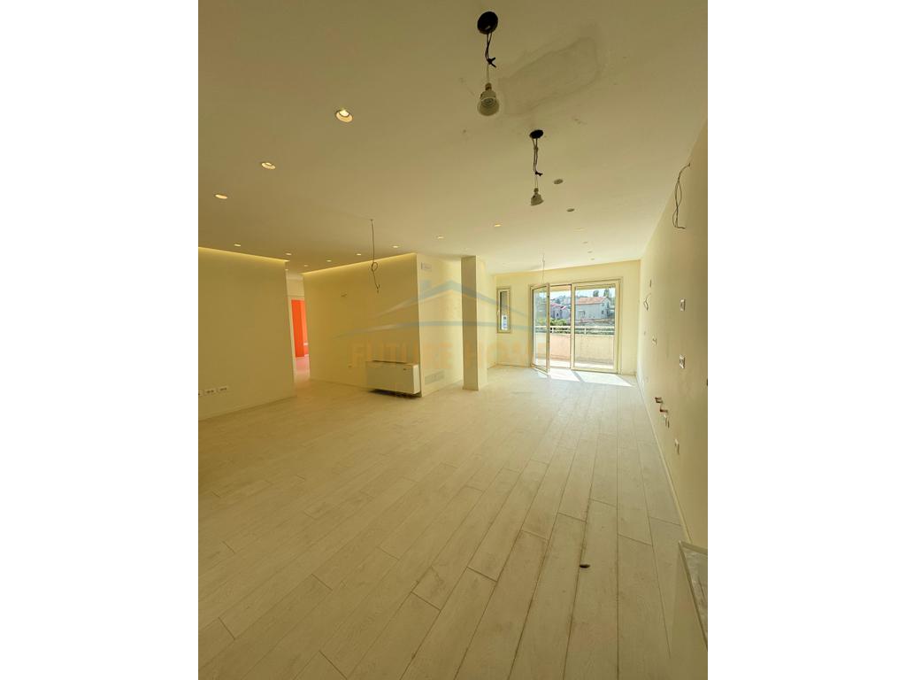Apartament 3+1, Tufine, Tirane.